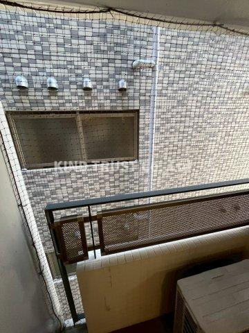 大阪市北区同心１丁目の賃貸マンションのバルコニー|バルコニーからの眺めを楽しみながら食事をしませんか