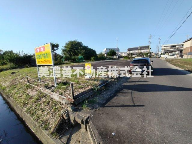 ６０１３９　岐阜市柳津町上佐波西土地の外観