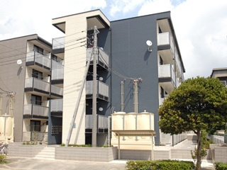 グランデーム幕張の外観