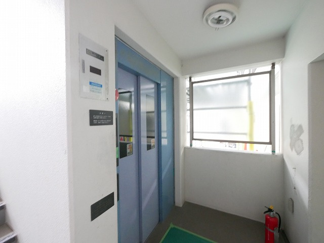 ローレルスクエア木津川台14棟のその他共用部分|エレベーターです