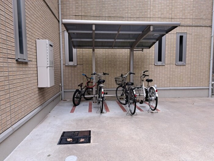 サンハイツ小菅ヶ谷のその他共用部分|駐輪場
