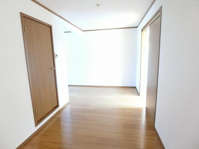 本今ガーデンスクエアＢの内装