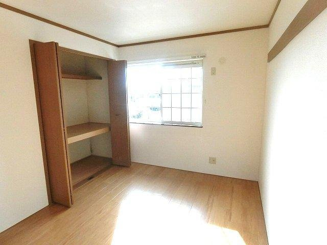 本今ガーデンスクエアＢの内装