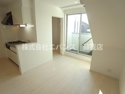 【洋室】 | GRANDTIC CENTRAL CHIBA（グランティックセントラルチバ） | スタンダードな洋室です