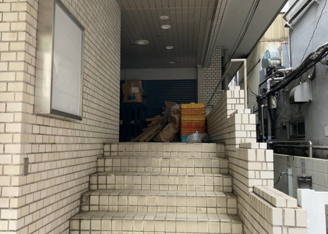 【外観】 | 店舗 | 最寄り駅が近いなどの交通アクセスが良い土地だと暮らしやすいですよね。通勤・通学の観点から土地を選ぶことも大切です！自身や家族のライフワークからあったの物件を探しましょう！当社営業がお力になります！