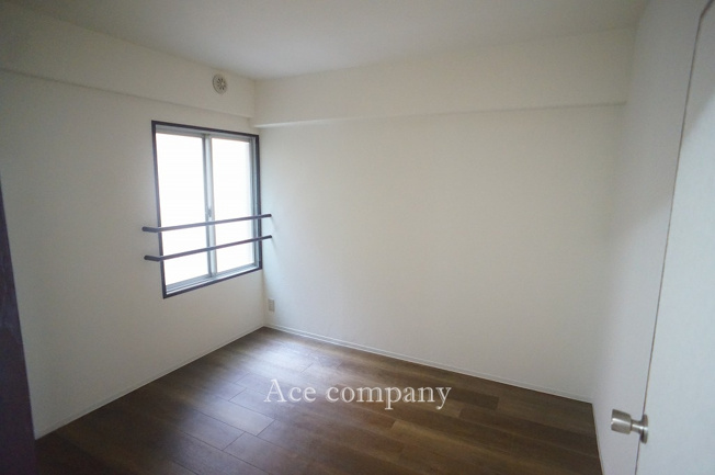 【内装】 | 太平パシフィック桑津 | 【南側：洋室6帖】2面に窓付きです☆