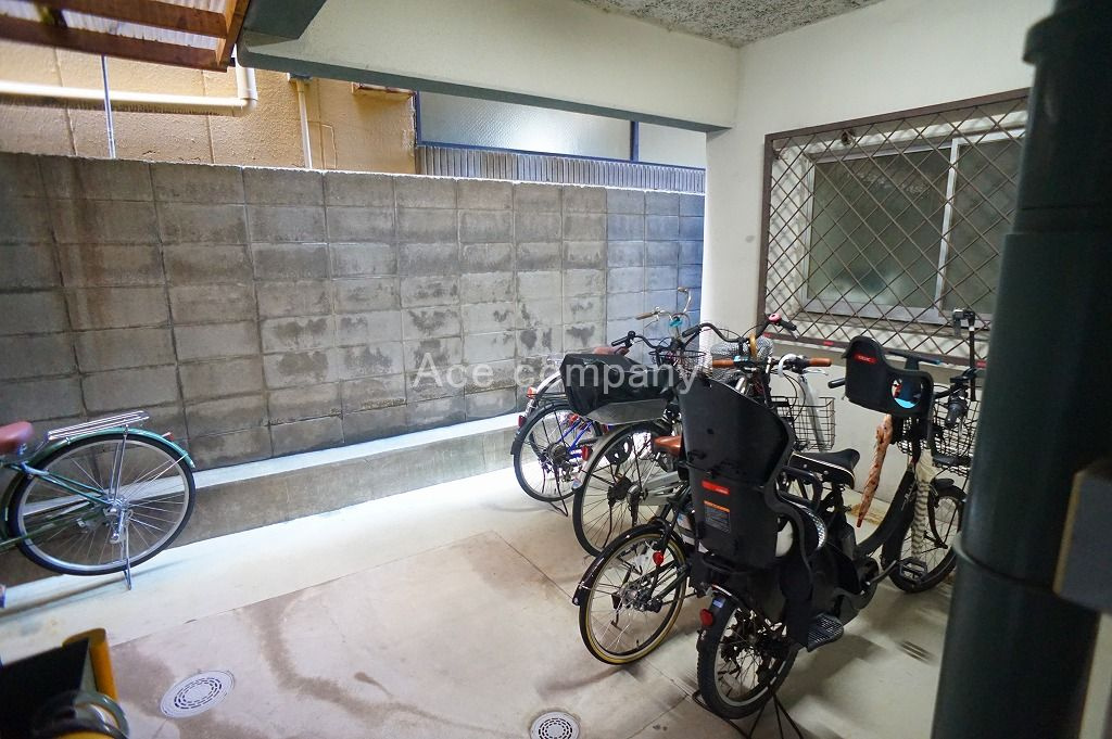 【駐輪場】の画像