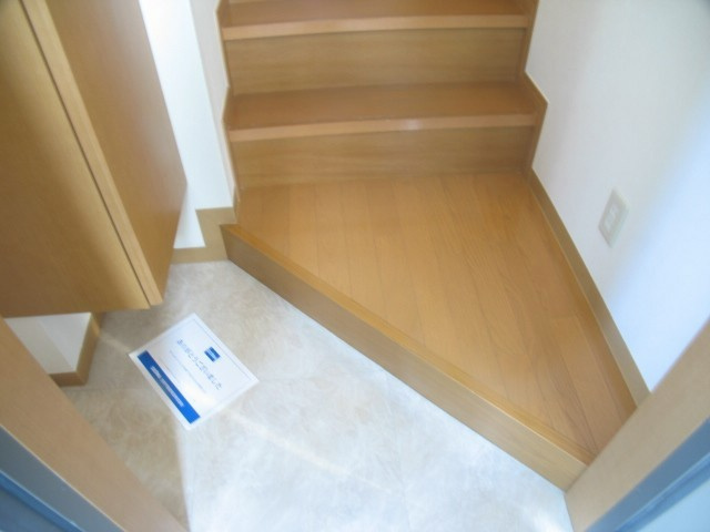 エバーパティオＨＡの玄関