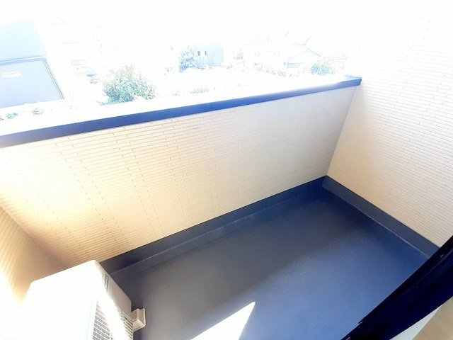 サンシャイン　ワンのバルコニー