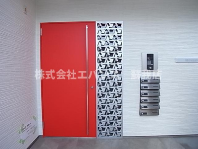 【エントランス】 | REGALEST ボヌール（レガリスト） | ゆとりのあるエントランスです