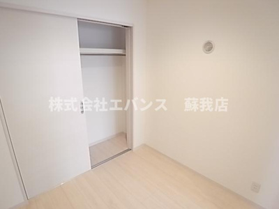 【寝室】 | REGALEST ボヌール（レガリスト） | 開放的な寝室です