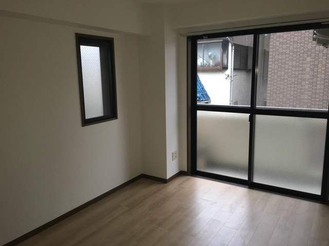 調布市小島町２丁目の賃貸マンションの居間・リビング