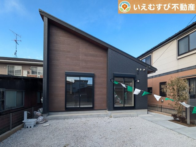 BLOOMING GARDEN　行田市桜町1丁目の外観|【完成済み】清潔感ある白を基調としたシンプルモダンな落ちついた外観！
是非ご内覧ください！実際に現地を見たり内覧してみると夢が膨らみますよね♪