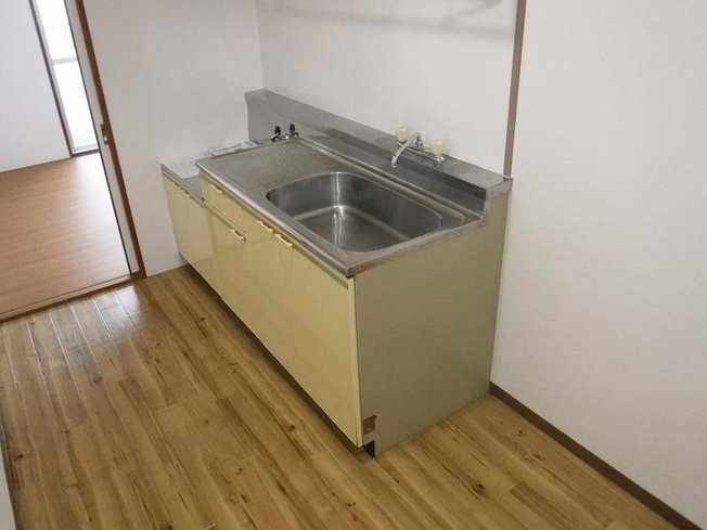 【キッチン】プラザ鹿野