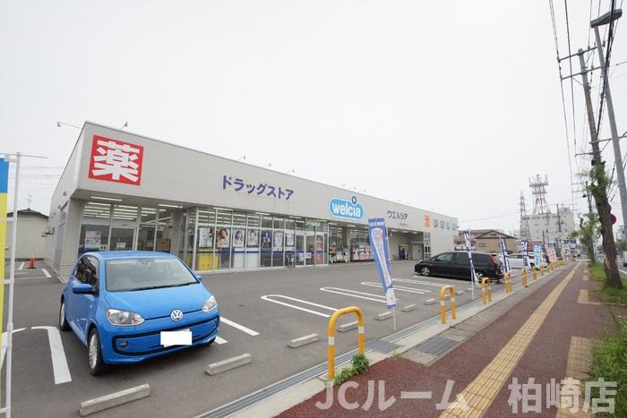 柏崎市東本町３丁目のアパートの周辺