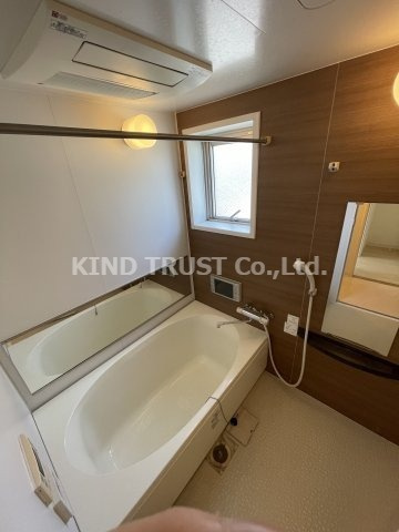 NORTH VILLAGE BIRTH PLACEの浴室|コンパクトで使いやすいお風呂です