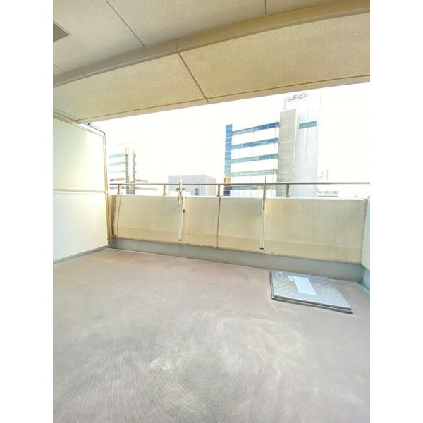 M.hills西本町のバルコニー