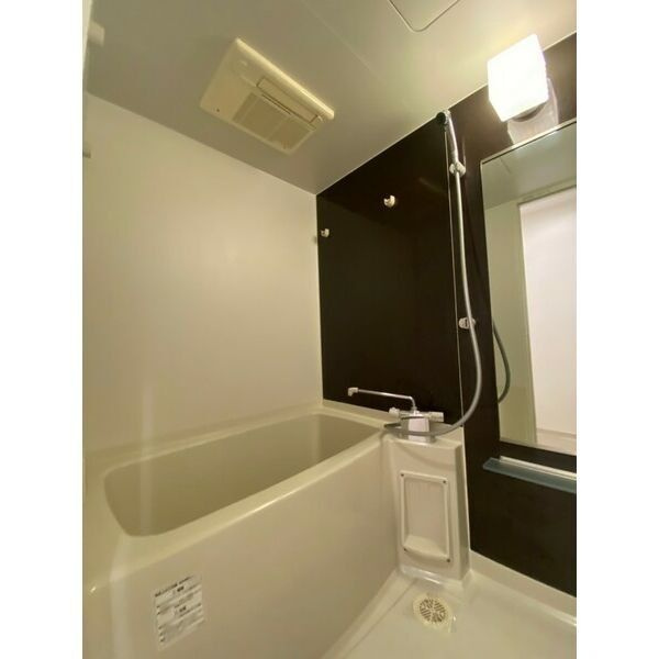 M.hills西本町の浴室