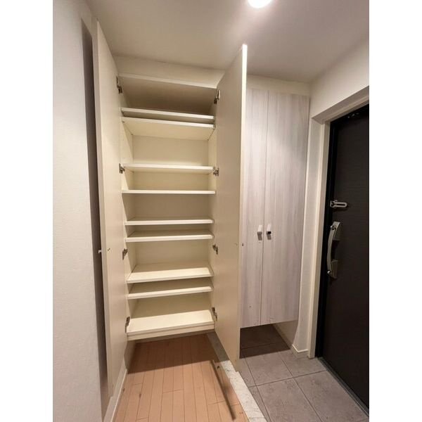 M.hills西本町の内装