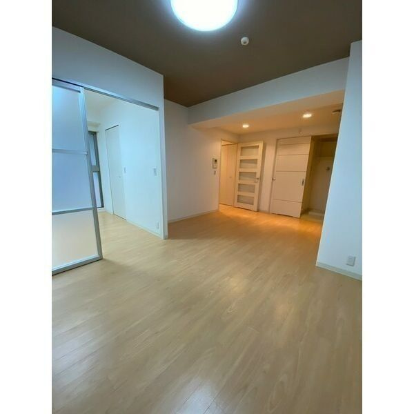 M.hills西本町の居間・リビング