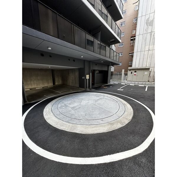 ファインレジデンス福島海老江の駐車場