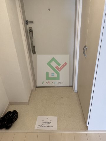 リブリ花小金井の玄関