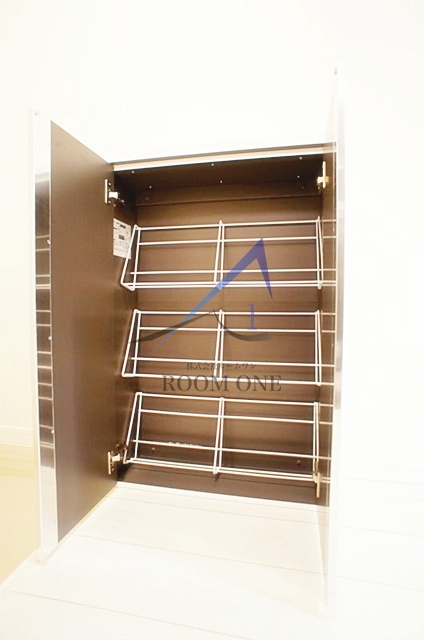 La Luce西横浜の収納|玄関収納です。