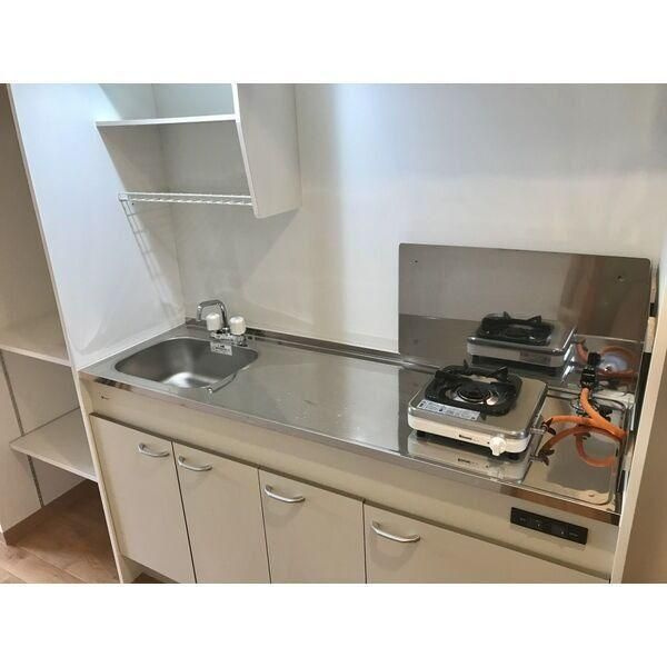 A･City港陽のキッチン|コンパクトなキッチンで掃除もラクラク