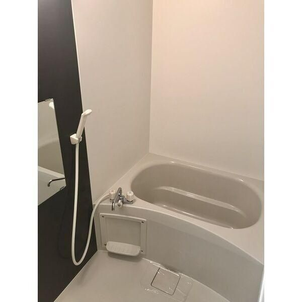 A･City港陽の浴室|コンパクトで使いやすいお風呂です