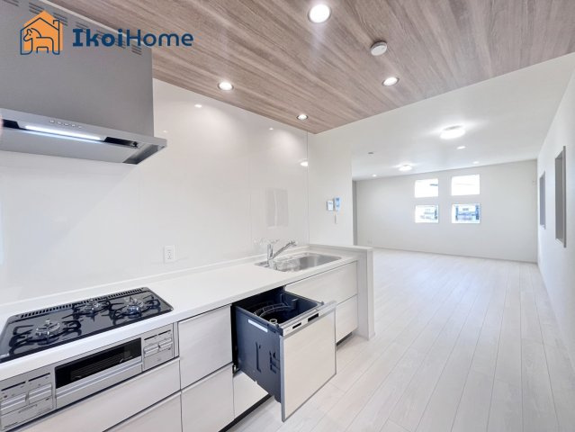 明石市松江　全2棟　2号棟　新築戸建のキッチン|【ホームページに現地動画掲載中】●年中無休：当日予約可●カップボードのご依頼可能！