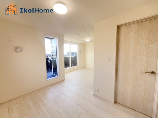 明石市松江　全2棟　2号棟　新築戸建の内装|【ホームページに現地動画掲載中】●年中無休：当日予約可●全居室ペアガラス標準装備。