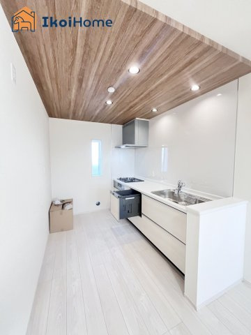 明石市松江　全2棟　2号棟　新築戸建のその他|【ホームページに現地動画掲載中】●年中無休：当日予約可●キッチンは折下天井でとてもお洒落です！