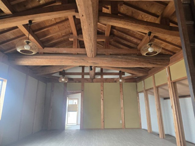 【内装】 | 禁野本町2丁目（古民家住宅＋店舗） | 蔵の内装