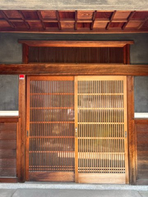 【エントランス】 | 禁野本町2丁目（古民家住宅＋店舗）