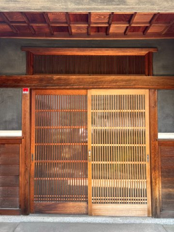 【エントランス】 | 禁野本町2丁目（古民家住宅＋店舗）