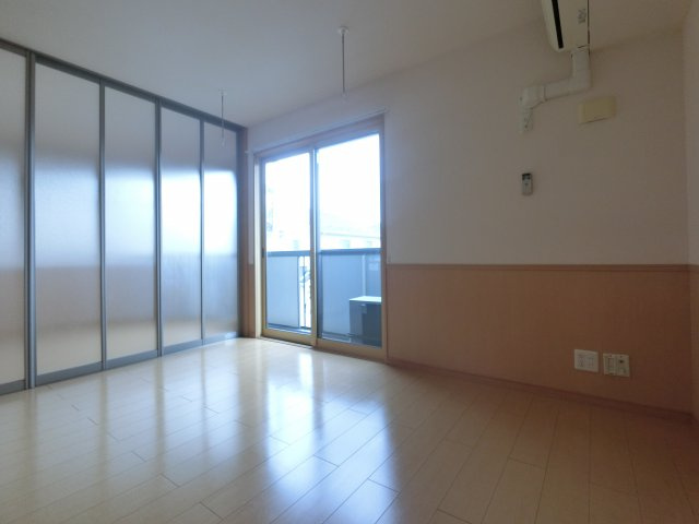 【居間・リビング】