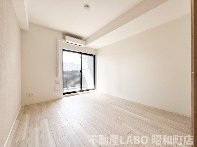 Louis Residence 天王寺町北の居間・リビング