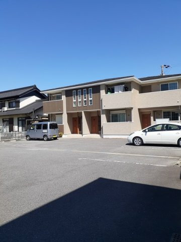 ｇｒａｃｅ・ｔｅｎの駐車場