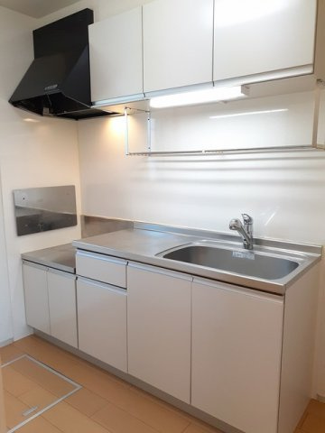 ｇｒａｃｅ・ｔｅｎのキッチン|独立キッチンでリビングすっきり