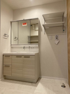 【独立洗面台】