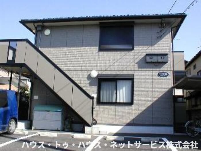 ノーブル富里の外観