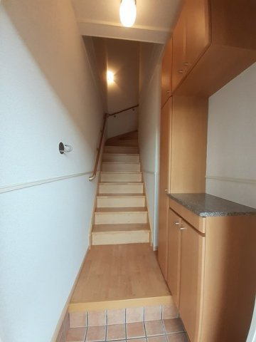 リアン・パルティ－ルＣの玄関|シューズボックス付きの玄関です☆