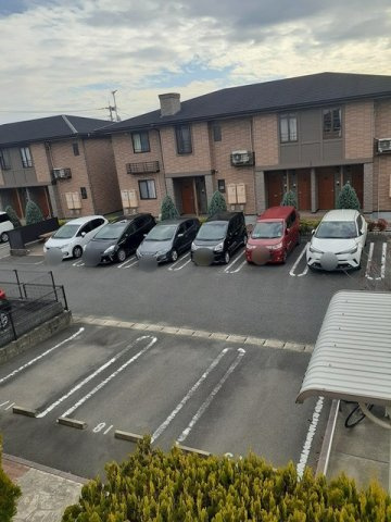 リアン・パルティ－ルＣの駐車場|駐車スペースもあります☆