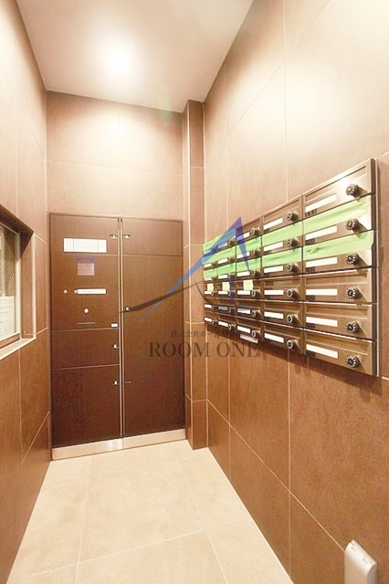 アイル・イムーブル西日暮里のその他共用部分|集合ポストです。