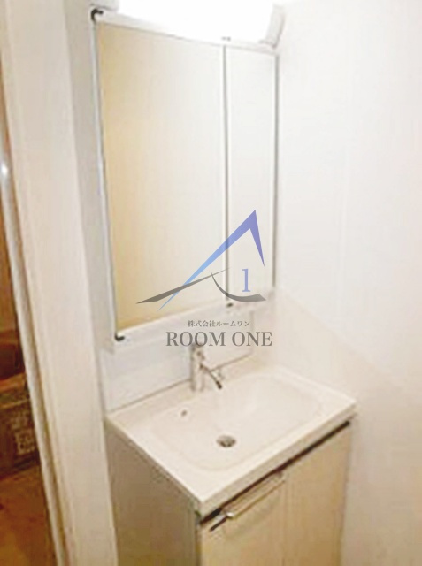 アイル・イムーブル西日暮里の洗面所|洗面台です。