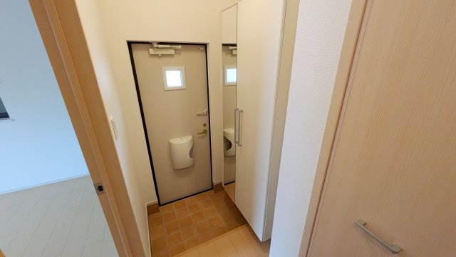 【玄関】 | メゾン　ド　プラリネ