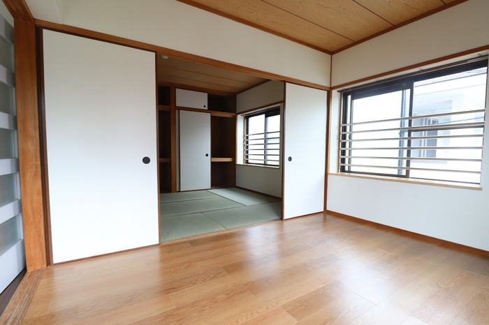 【居間・リビング】