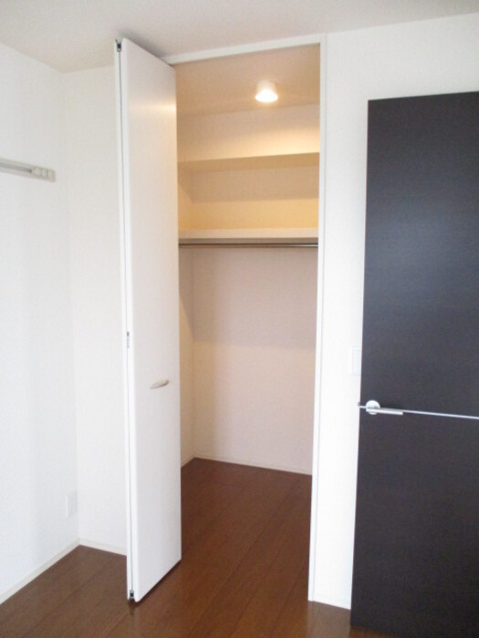 ビストロの収納|小物を収納するのに便利です