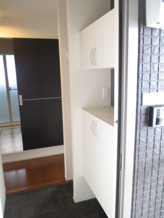 ビストロの玄関|毎日通る玄関はこちらです