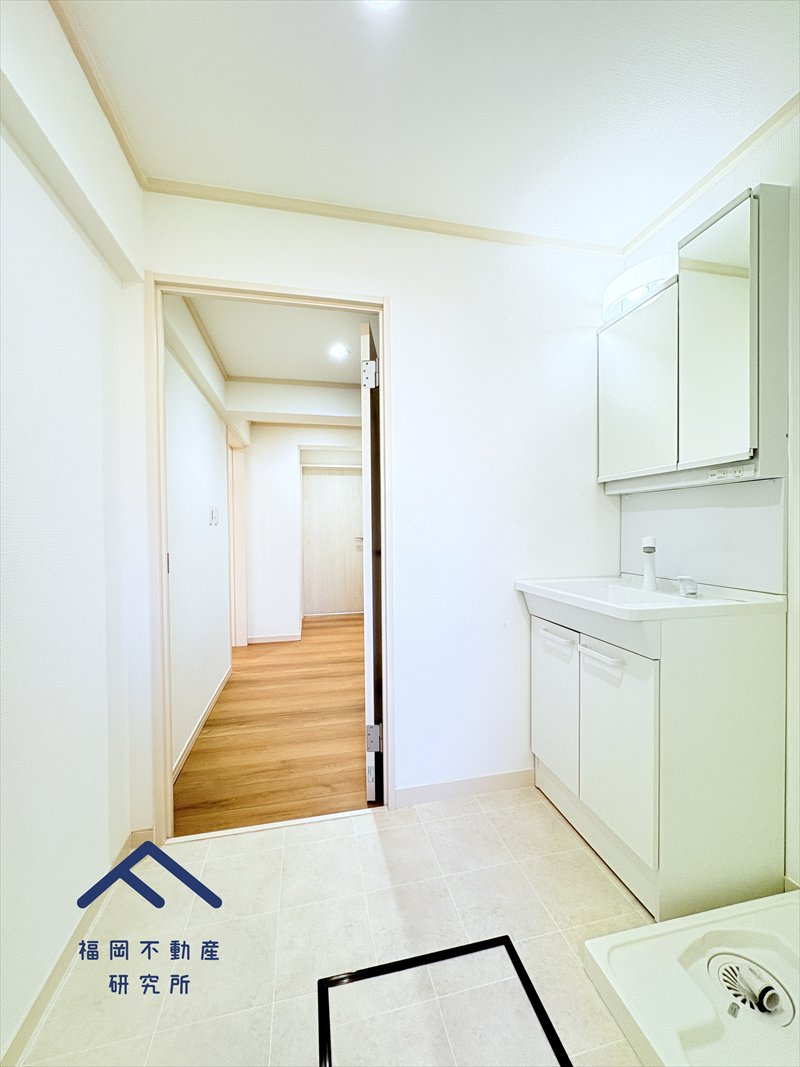 奈多団地24号棟の独立洗面台